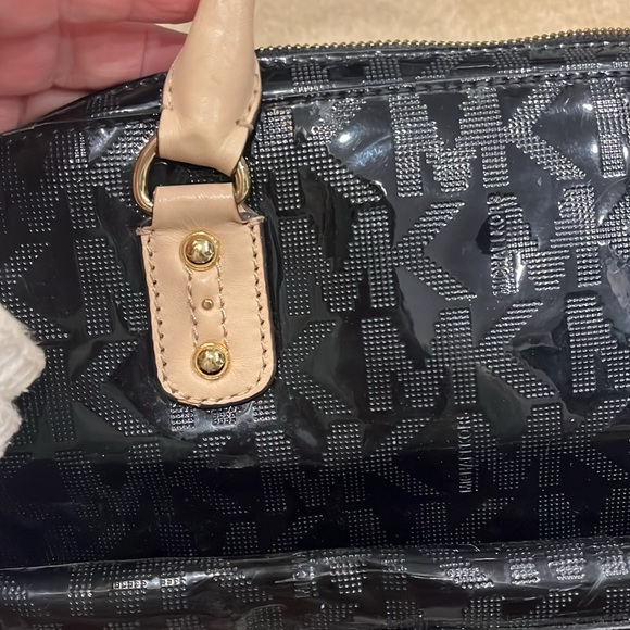 - Mk black patent leather bag - Picture 4 of 7
